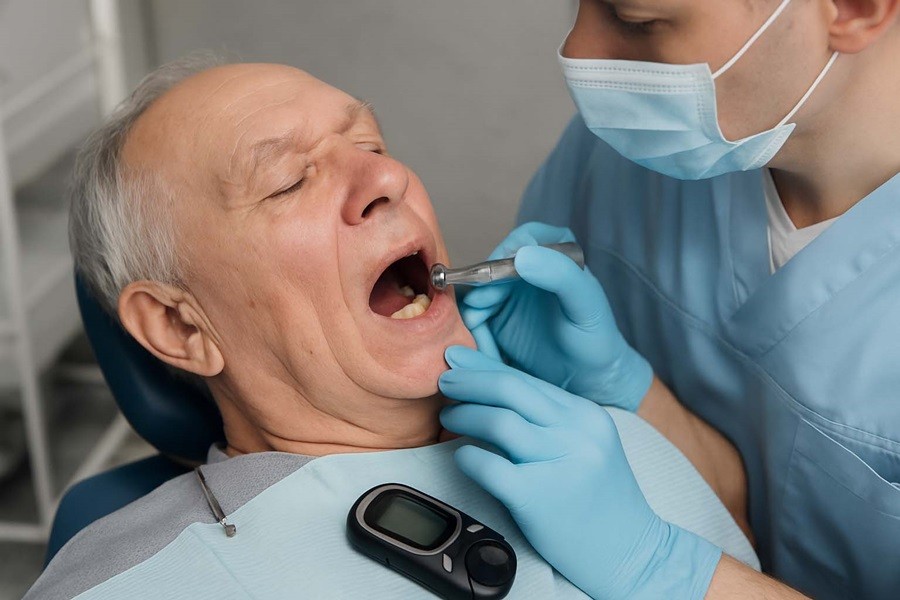 ایمپلنت برای بیماران دیابتی